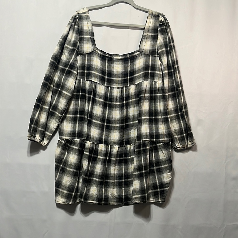 BP. PLAID LONG SLEEVE MINIDRESS, BOLD STATEMENT DRESS SIZE L.
